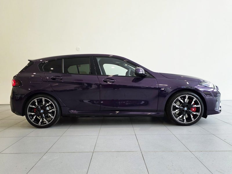 2025 BMW 120i M Sport Package Pro image 3