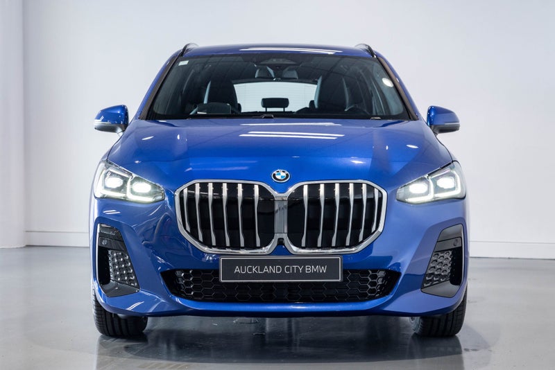 2025 BMW 225xe Xdrive Active Tourier image 3