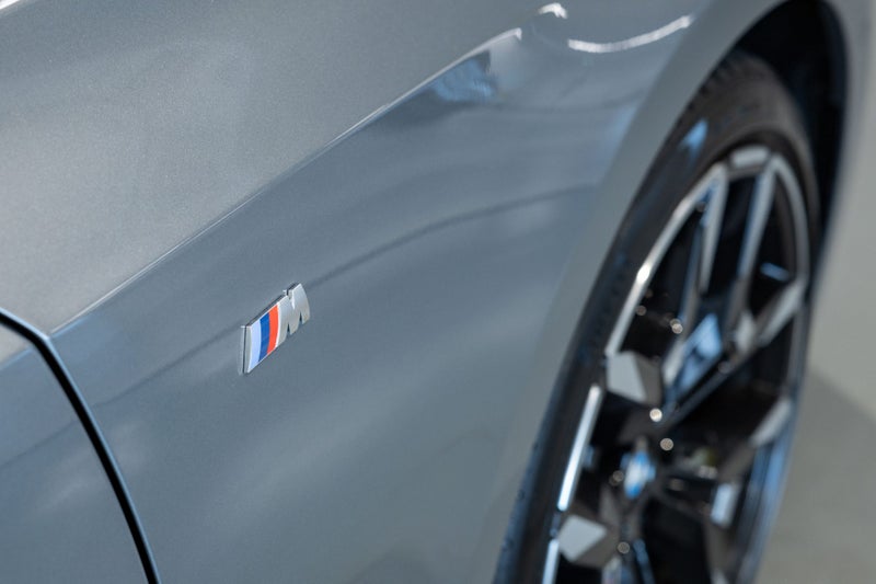 2025 BMW 3 Series 320i M-Sport Sedan image 4