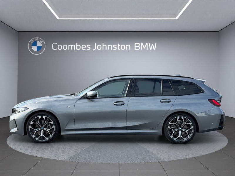 2025 BMW 320D xDrive Touring image 3