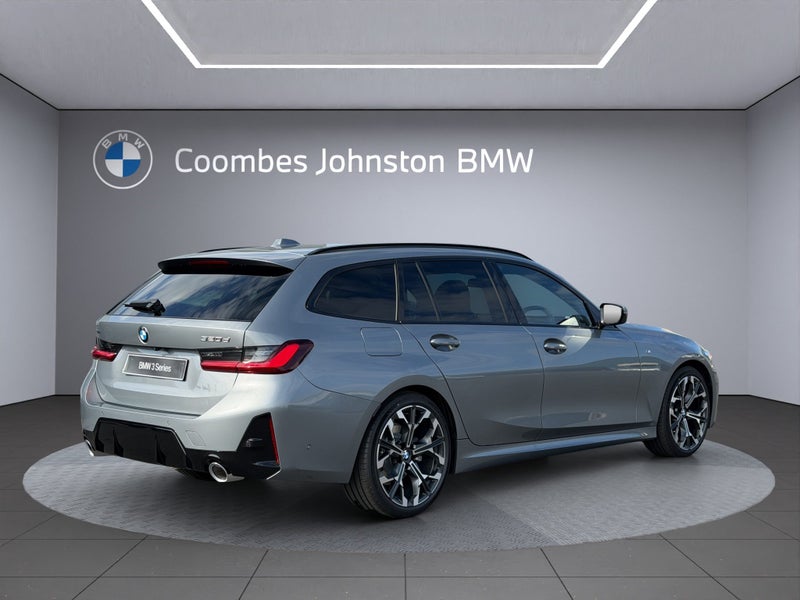 2025 BMW 320D xDrive Touring image 5
