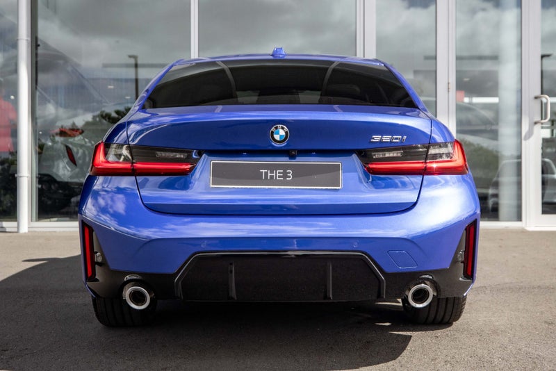 2025 BMW 320i 320I Sedan image 5