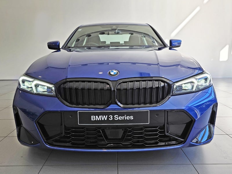 2025 BMW 320i Sedan M Sport Pro - Enhancement P... image 2