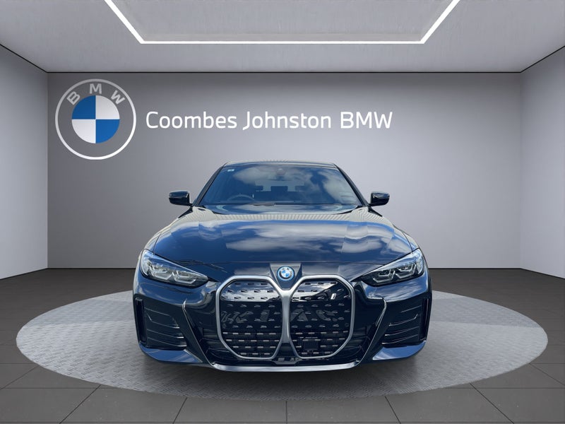 2025 BMW i4 Edrive40 image 2