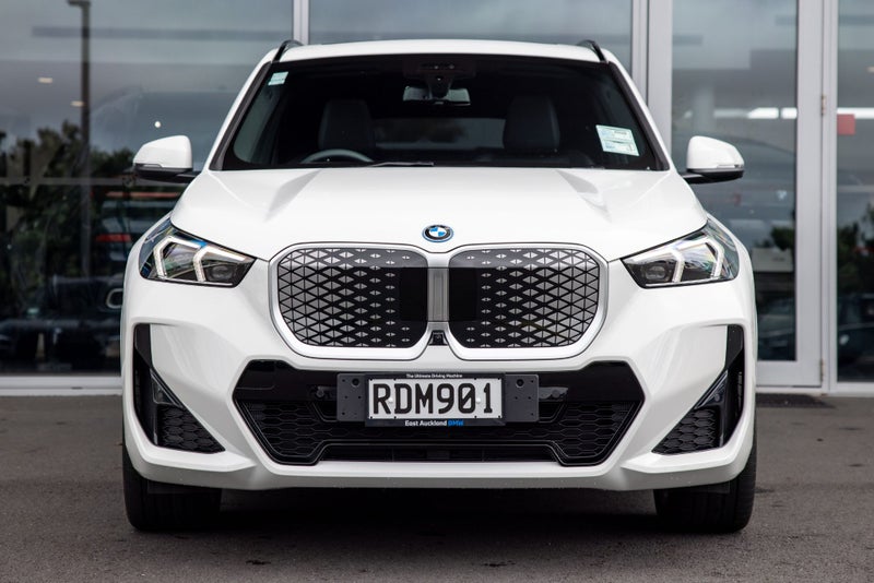 2025 BMW iX1 ix1 xDrive30 image 2