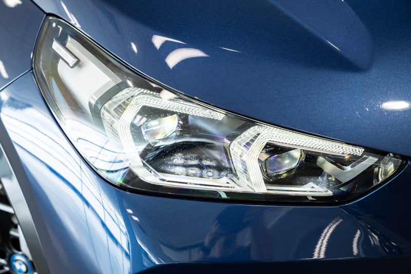 2025 BMW iX1 xDrive30 image 4