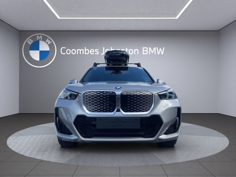 2025 BMW iX1 Xdrive30 M-Sport image 2