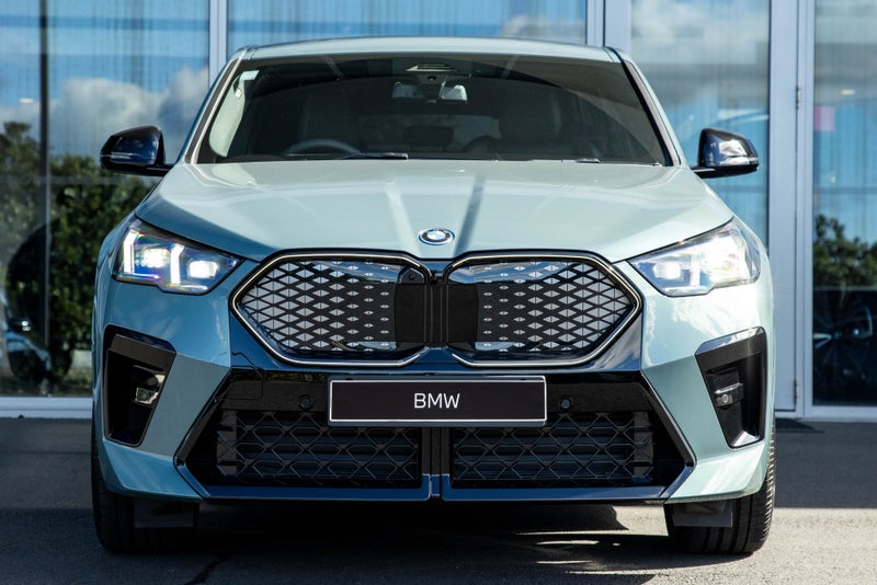 2025 BMW iX2 Ix2 Edrive20 image 2