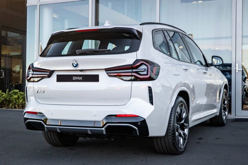 2025 BMW iX3 Ix3 M Sport image 4