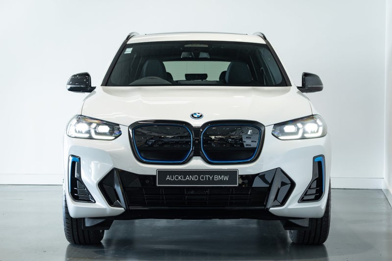 2025 BMW iX3 Ix3 M Sport image 2