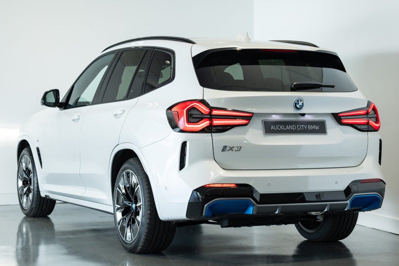 2025 BMW iX3 Ix3 M Sport image 4