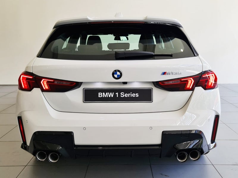 2025 BMW M135i xDrive Hatch image 5
