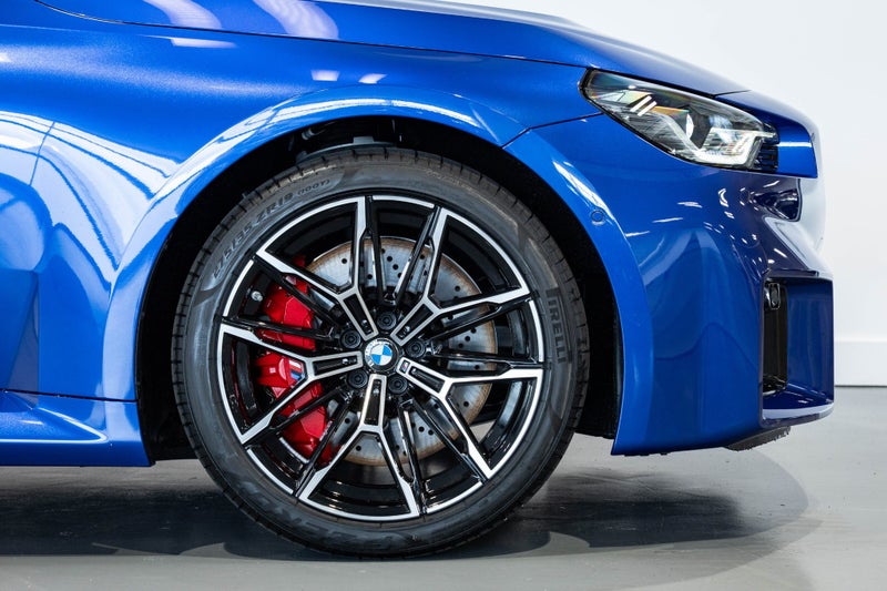 2025 BMW M2 M2 Lci with M-Alcantara steering wheel image 4
