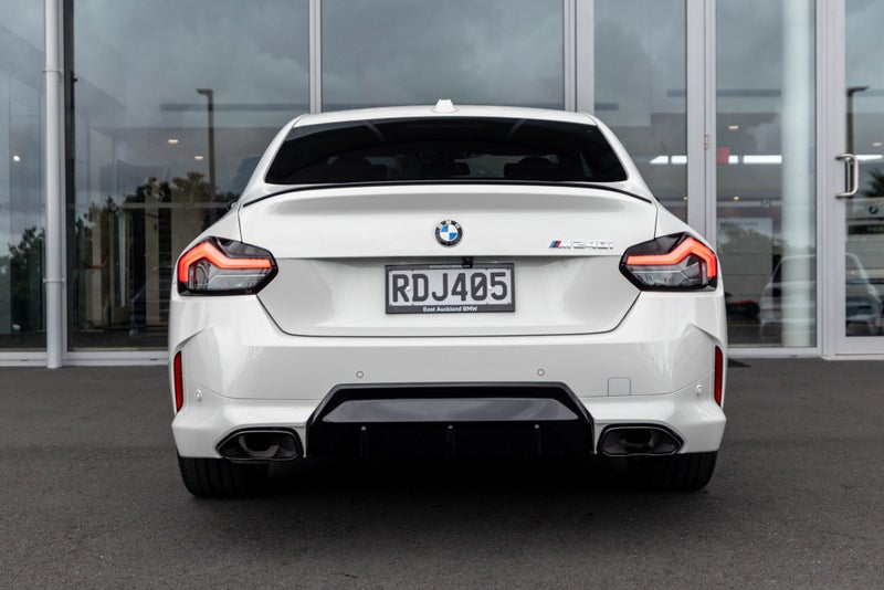 2025 BMW M240i M240i Xdrive image 5