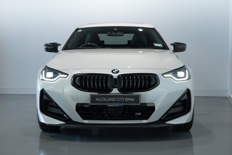 2025 BMW M240i M240i Xdrive image 3