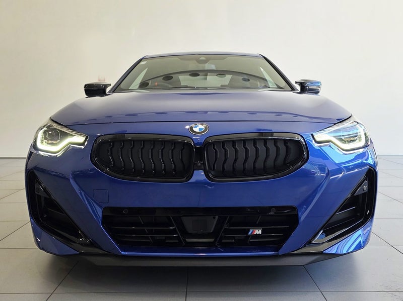 2025 BMW M240i xDrive Coupe image 2