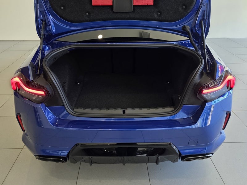 2025 BMW M240i xDrive Coupe image 5