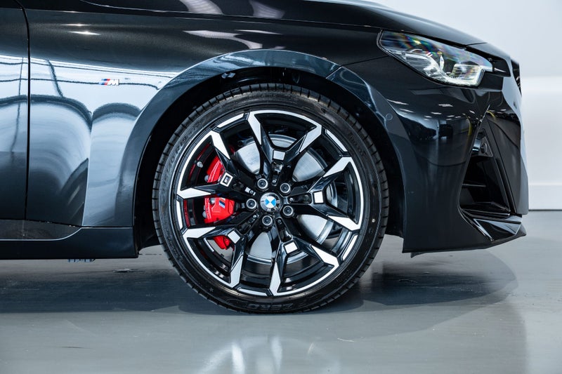 2025 BMW M240i xDrive - New Generation Model image 4