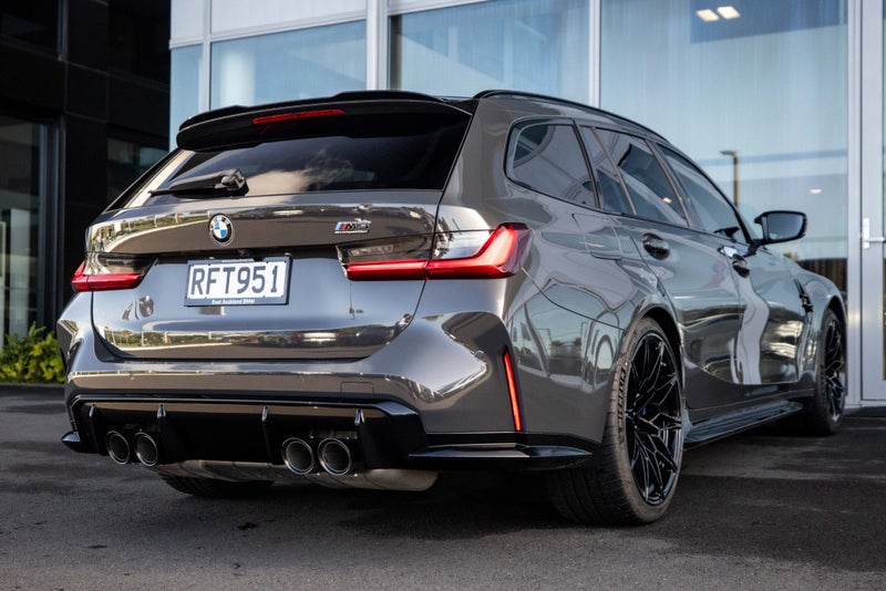 2025 BMW M3 M3 Comp Touring image 5