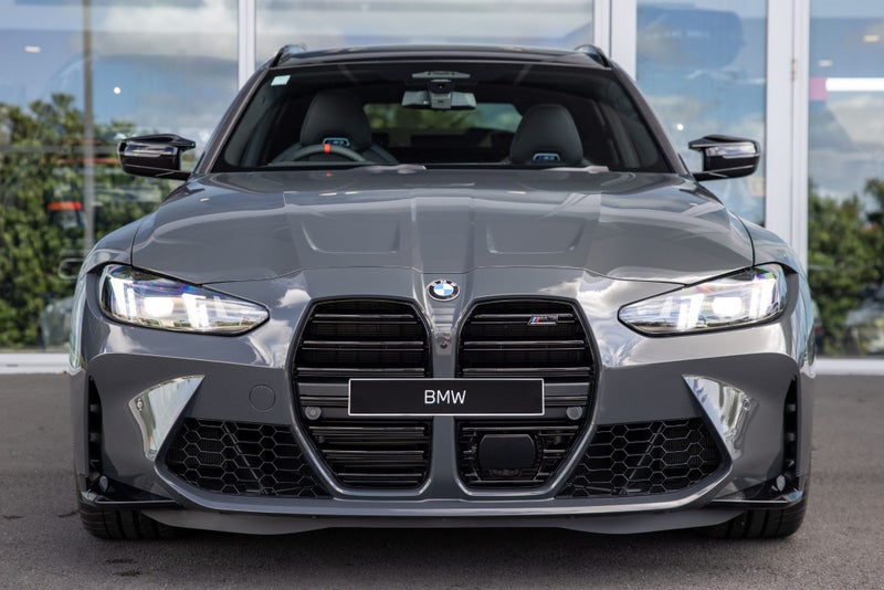 2025 BMW M3 M3 Competition Touring image 2