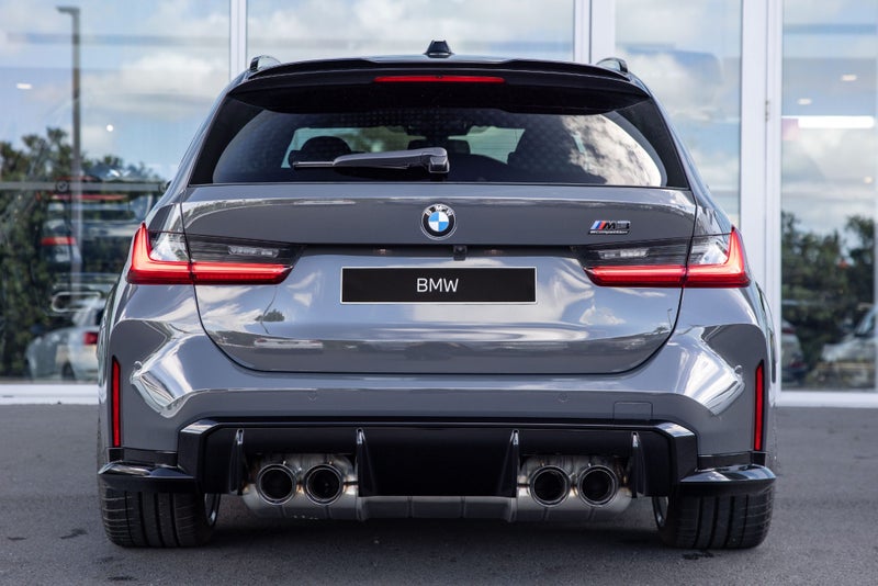 2025 BMW M3 M3 Competition Touring image 5