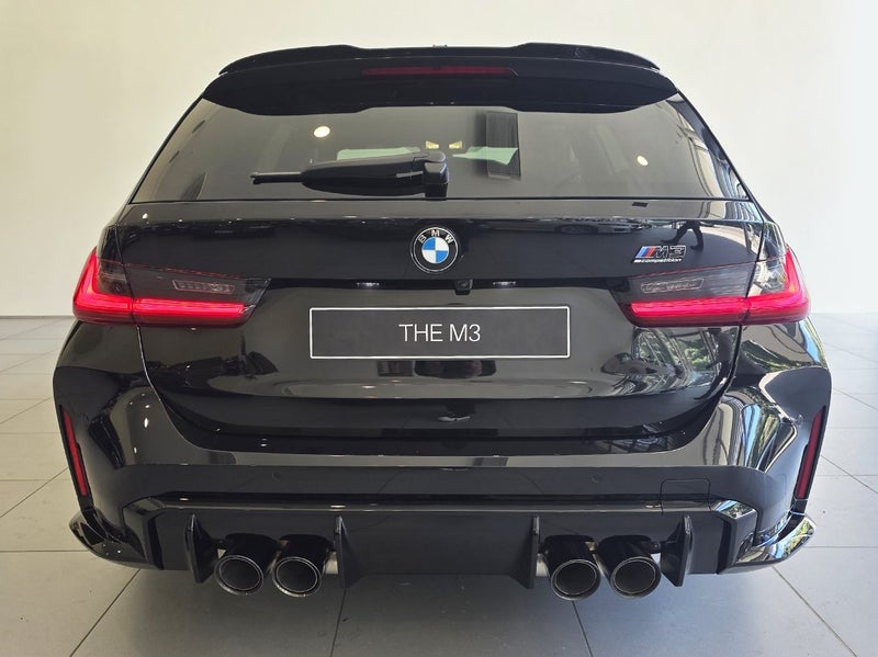 2025 BMW M3 Touring Competition M xDrive Touring image 5