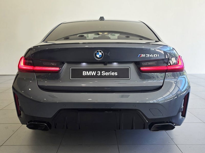 2025 BMW M340i 50 Jahre Edition image 5