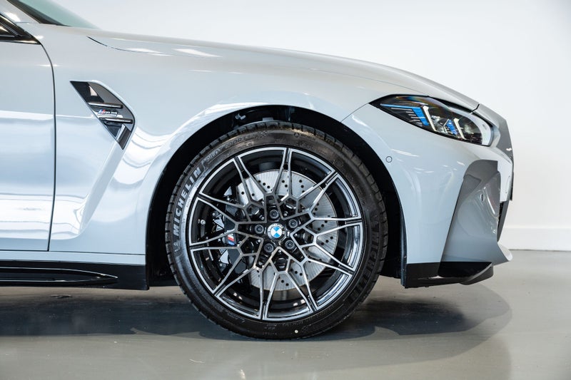 2025 BMW M4 Competition M xDrive Coup image 5