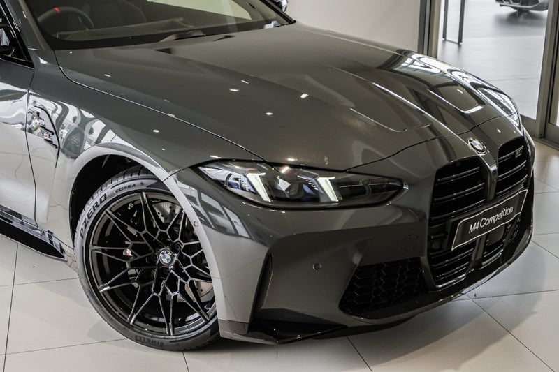 2025 BMW M4 Competition M xDrive Coupe image 3