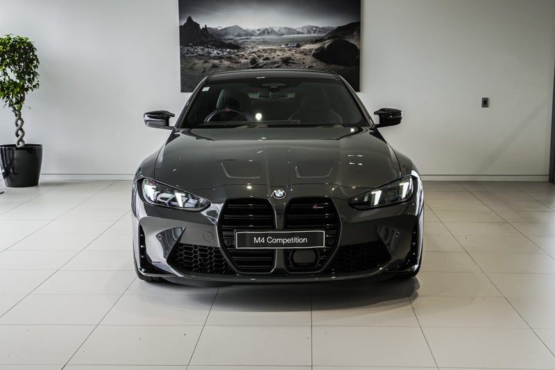 2025 BMW M4 Competition M xDrive Coupe image 4