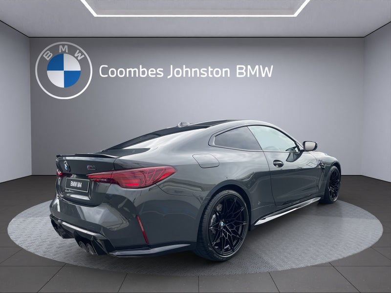 2025 BMW M4 Competition xDrive Coupe image 5