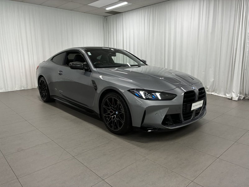 2025 BMW M4 M4 Competition M xDrive Coupe image 3