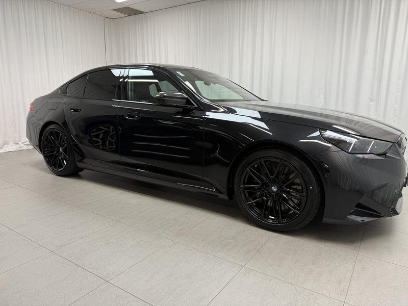 2025 BMW M5 M5 Sedan image 2