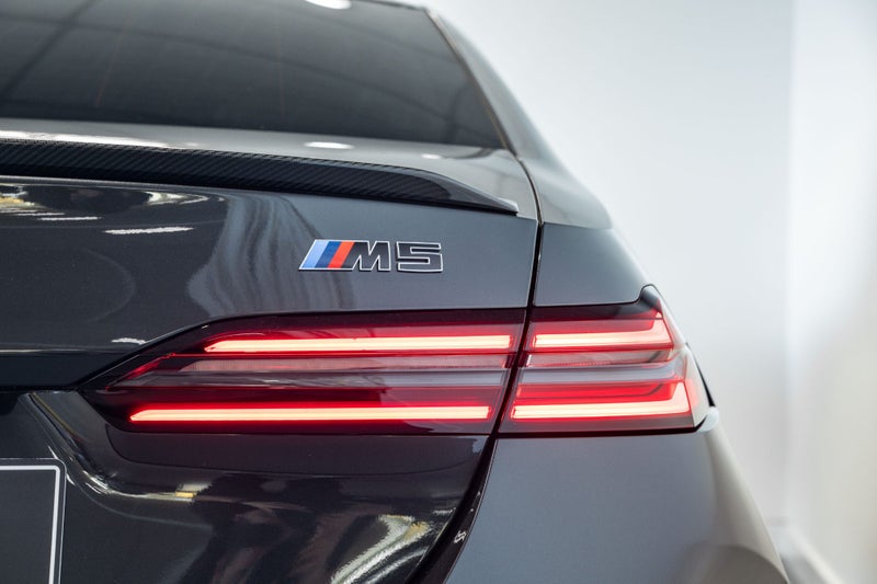 2025 BMW M5 Sedan image 5