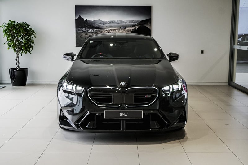 2025 BMW M5 Sedan image 4