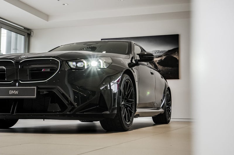 2025 BMW M5 Sedan image 5