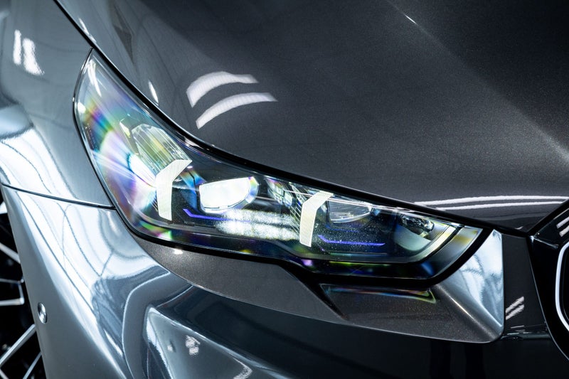 2025 BMW M5 Touring image 2