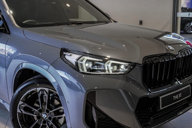 2025 BMW X1 sDrive18i image 3