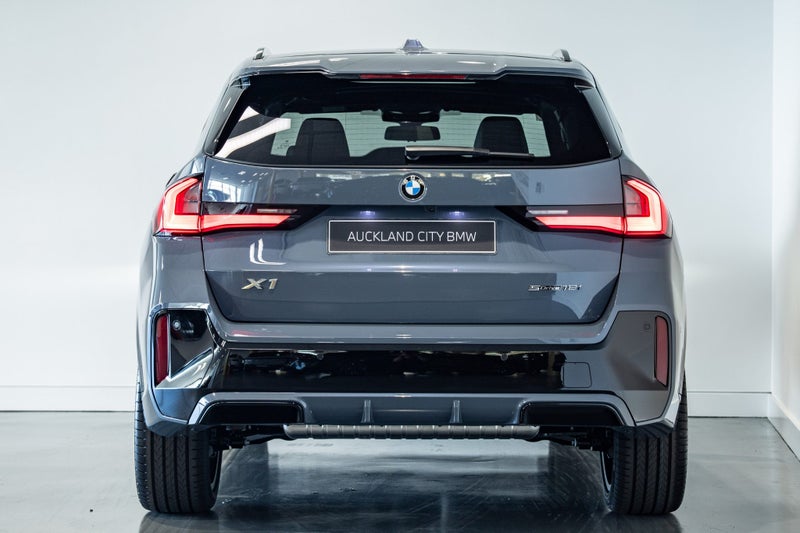 2025 BMW X1 Sdrive18i image 5