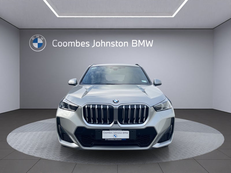 2025 BMW X1 sDrive18i image 2