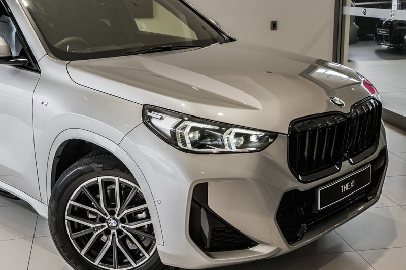 2025 BMW X1 sDrive18i image 3