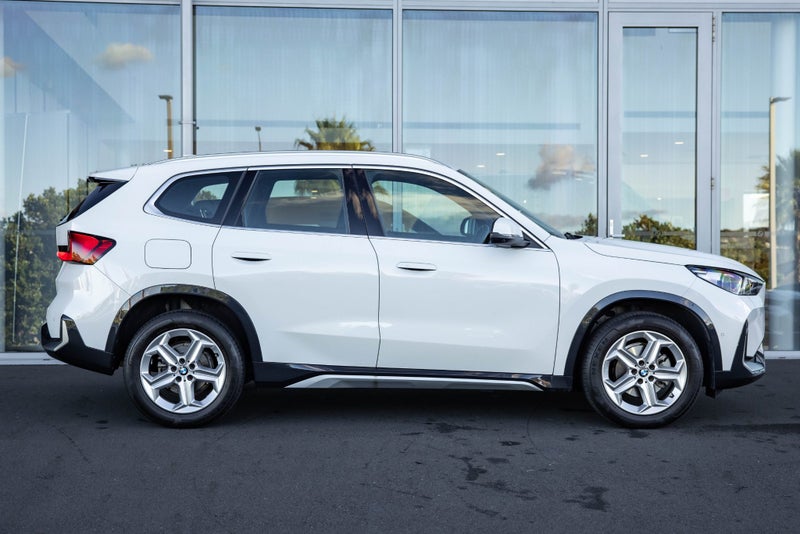 2025 BMW X1 X1 sDrive18i image 4