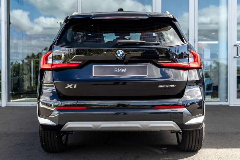2025 BMW X1 X1 sDrive18i image 3