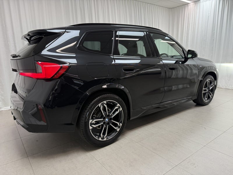 2025 BMW X1 X1 sDrive18i image 3