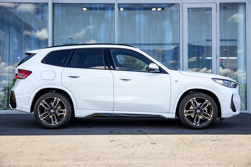 2025 BMW X1 X1 sDrive18i image 3