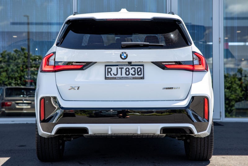 2025 BMW X1 X1 sDrive18i image 5