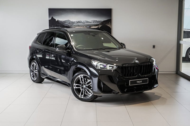 2025 BMW X1 xDrive25e image 1