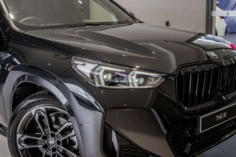 2025 BMW X1 xDrive25e image 3