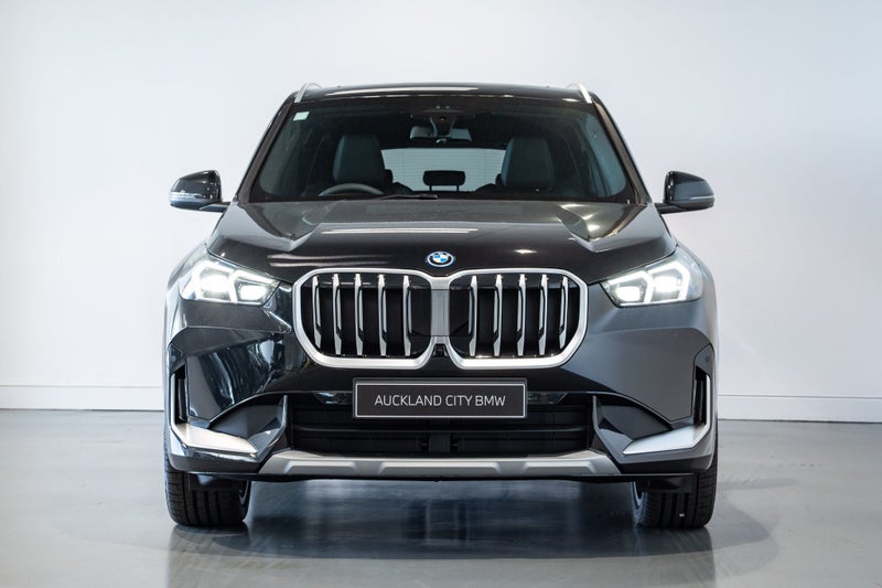 2025 BMW X1 xdrive25e xLine image 2