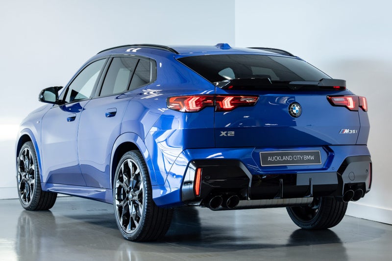 2025 BMW X2 M35i Xdrive image 4